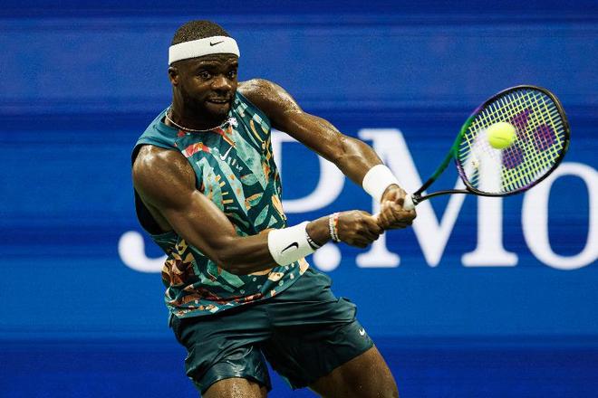 蓬勃发展 蓬勃发展