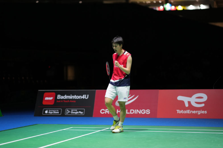 更广阔的舞 更广阔的舞