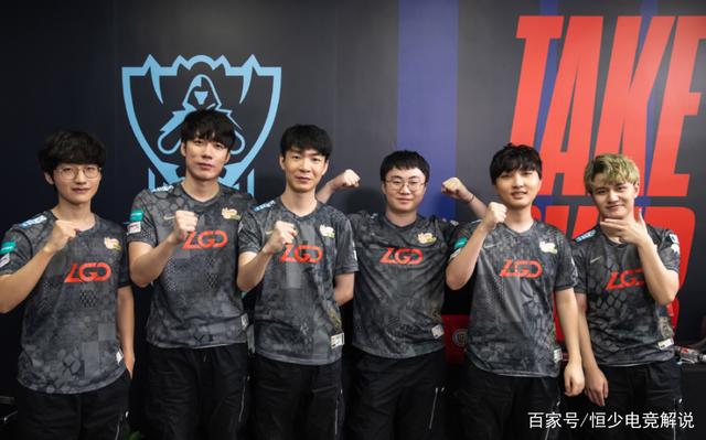 在德甲争冠 在德甲争冠